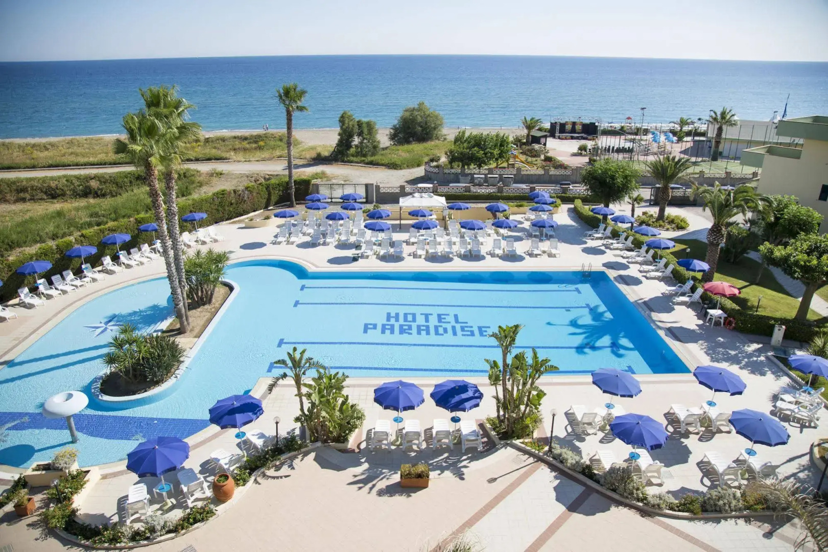 Hotel Village Paradise