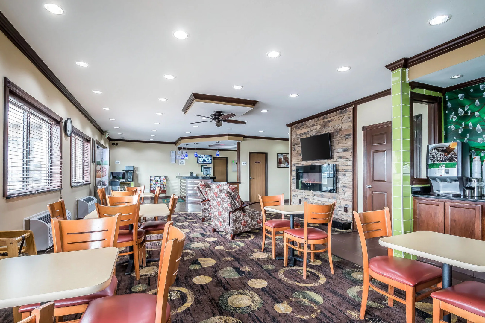 Quality Inn Coralville - Iowa River Landing