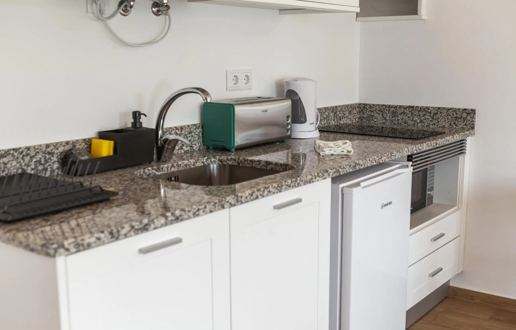 I 1 - Apartment 1 in St. Johns Countryside Getaway