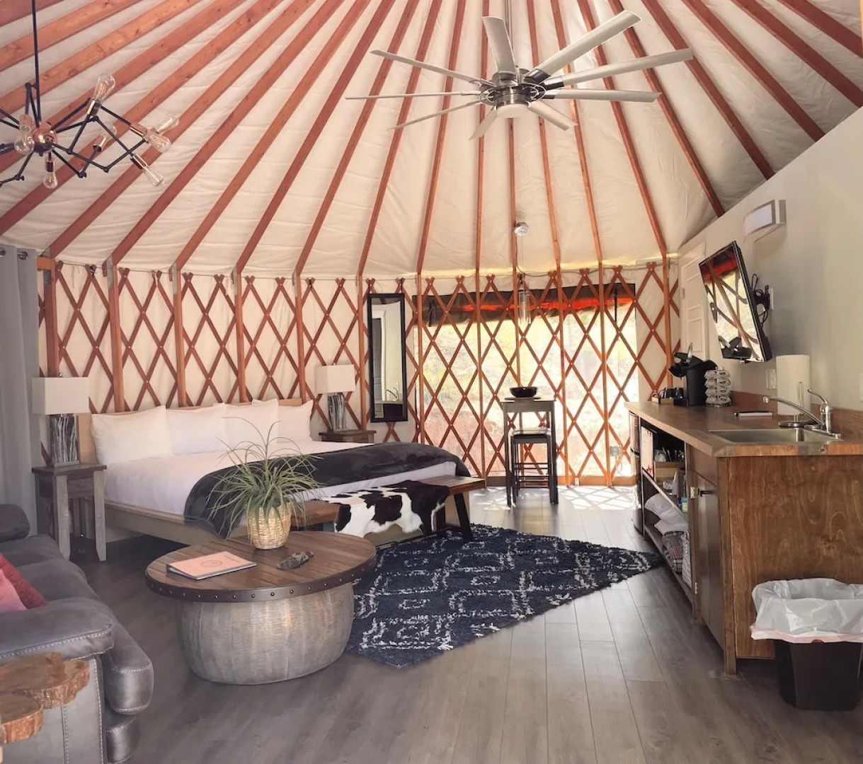 Escalante Yurts