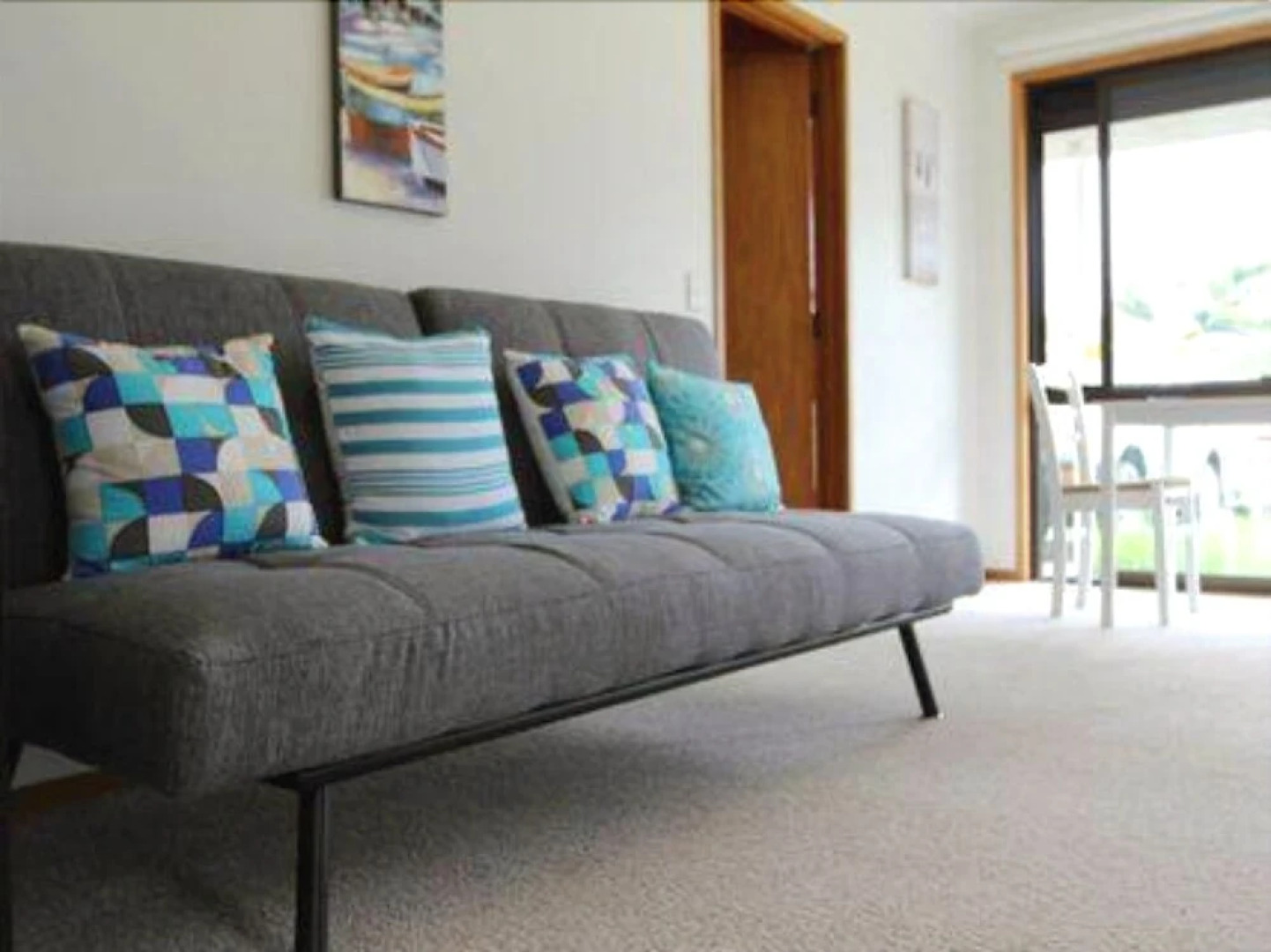 Genevieve's on Du Fresne