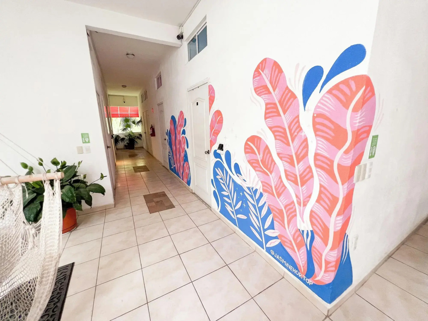 ITH Sayulita Amazing Surf Hostel