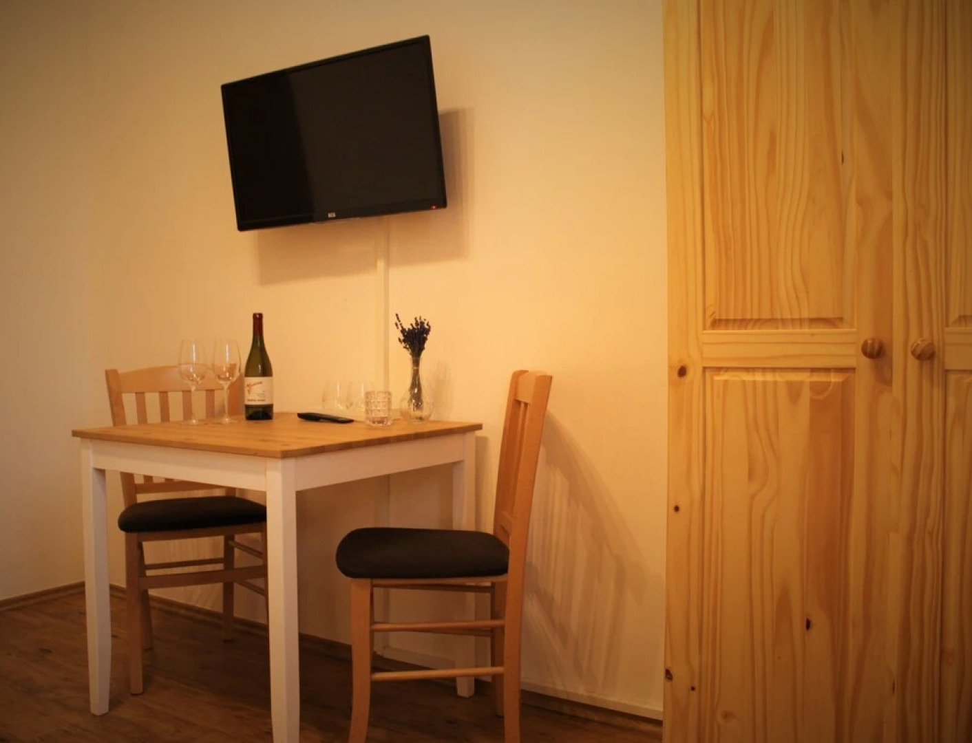 Penzion a restaurace U ŘEKY