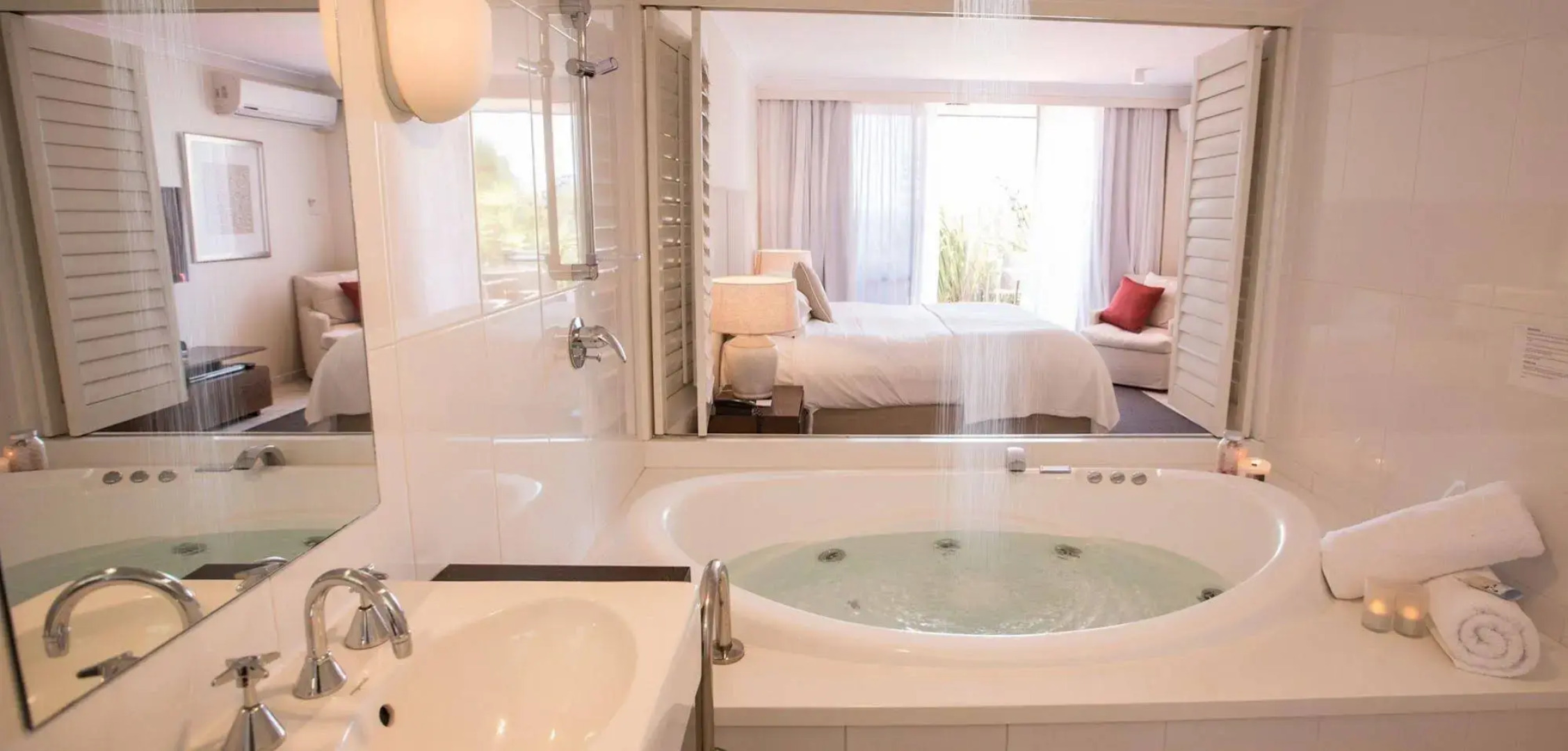 Bannisters by the Sea Mollymook