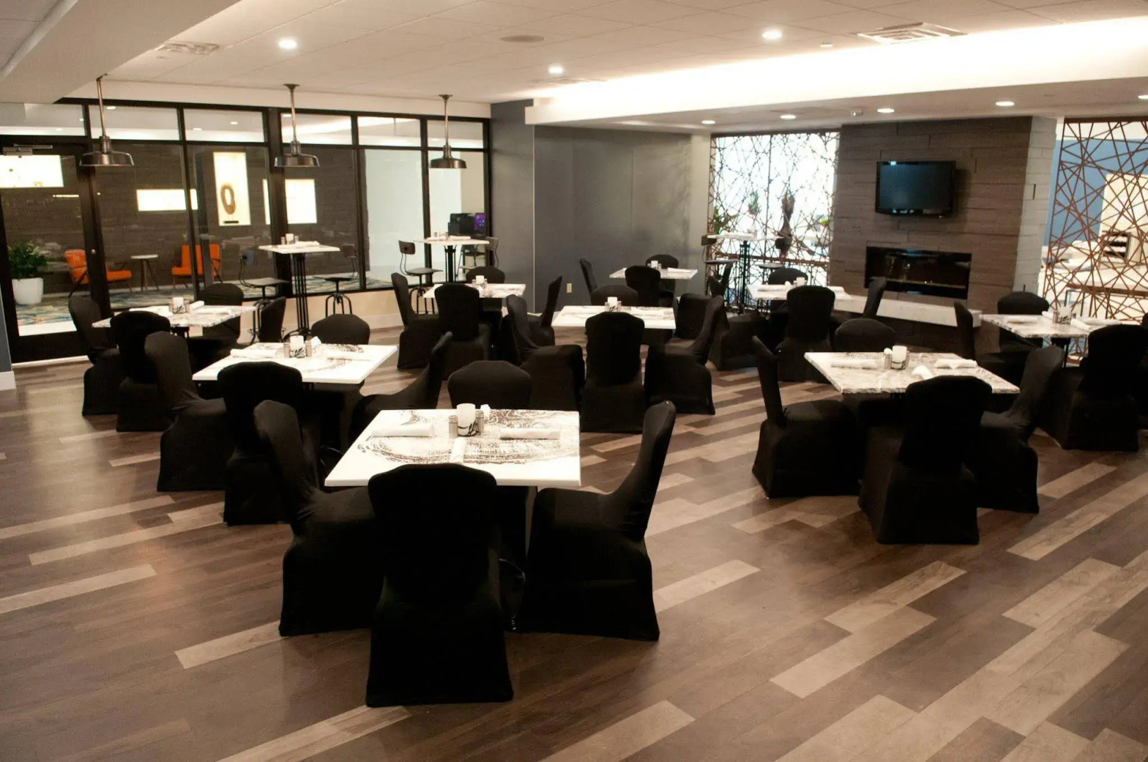 Crowne Plaza Suites Pittsburgh South by IHG