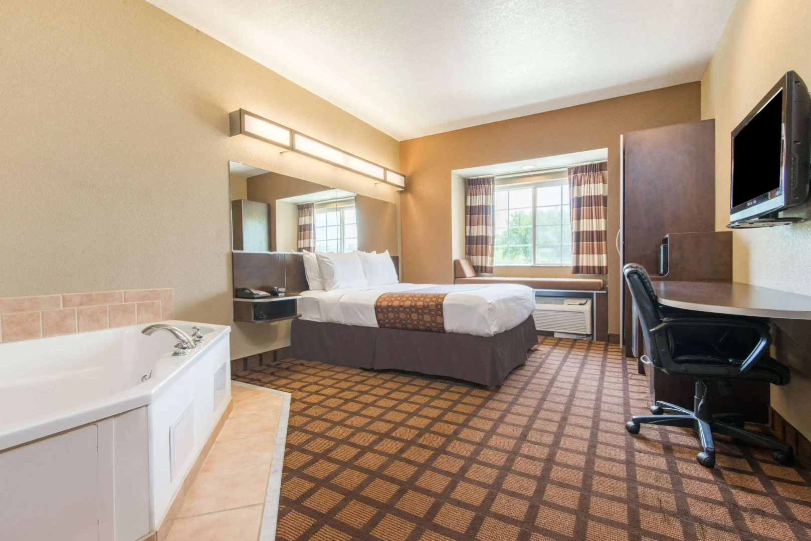 Microtel Inn & Suites by Wyndham Montgomery