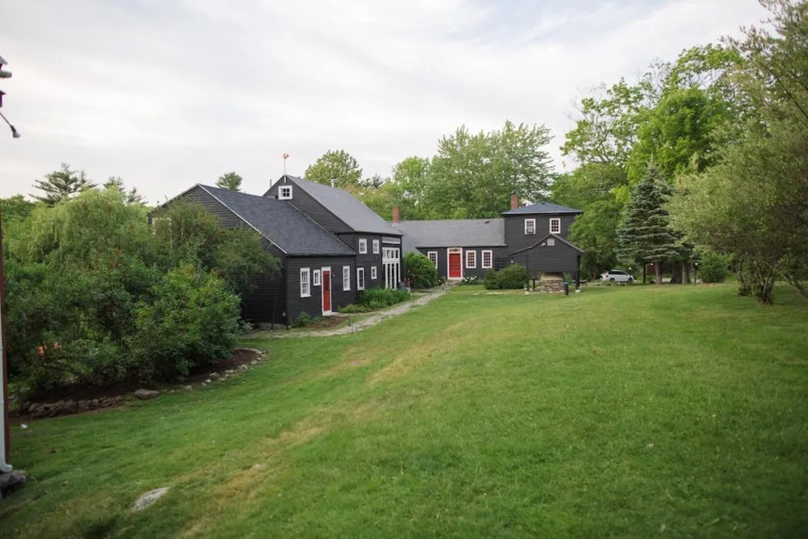 The Squire Tarbox Inn