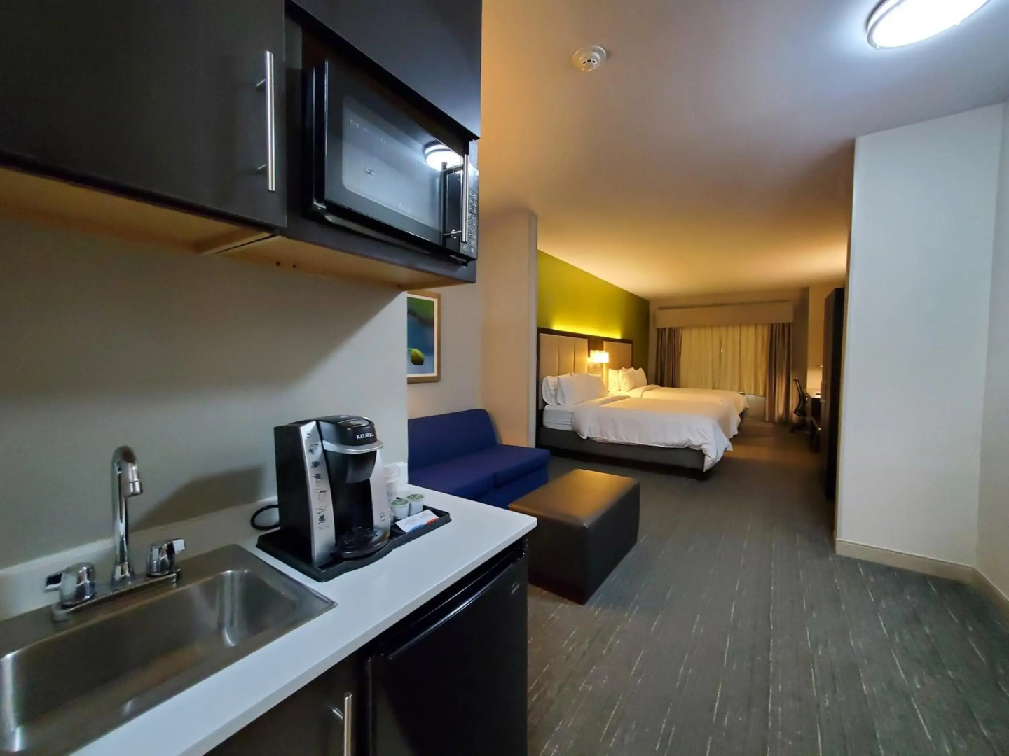 Holiday Inn Express Hotel & Suites Pearland by IHG