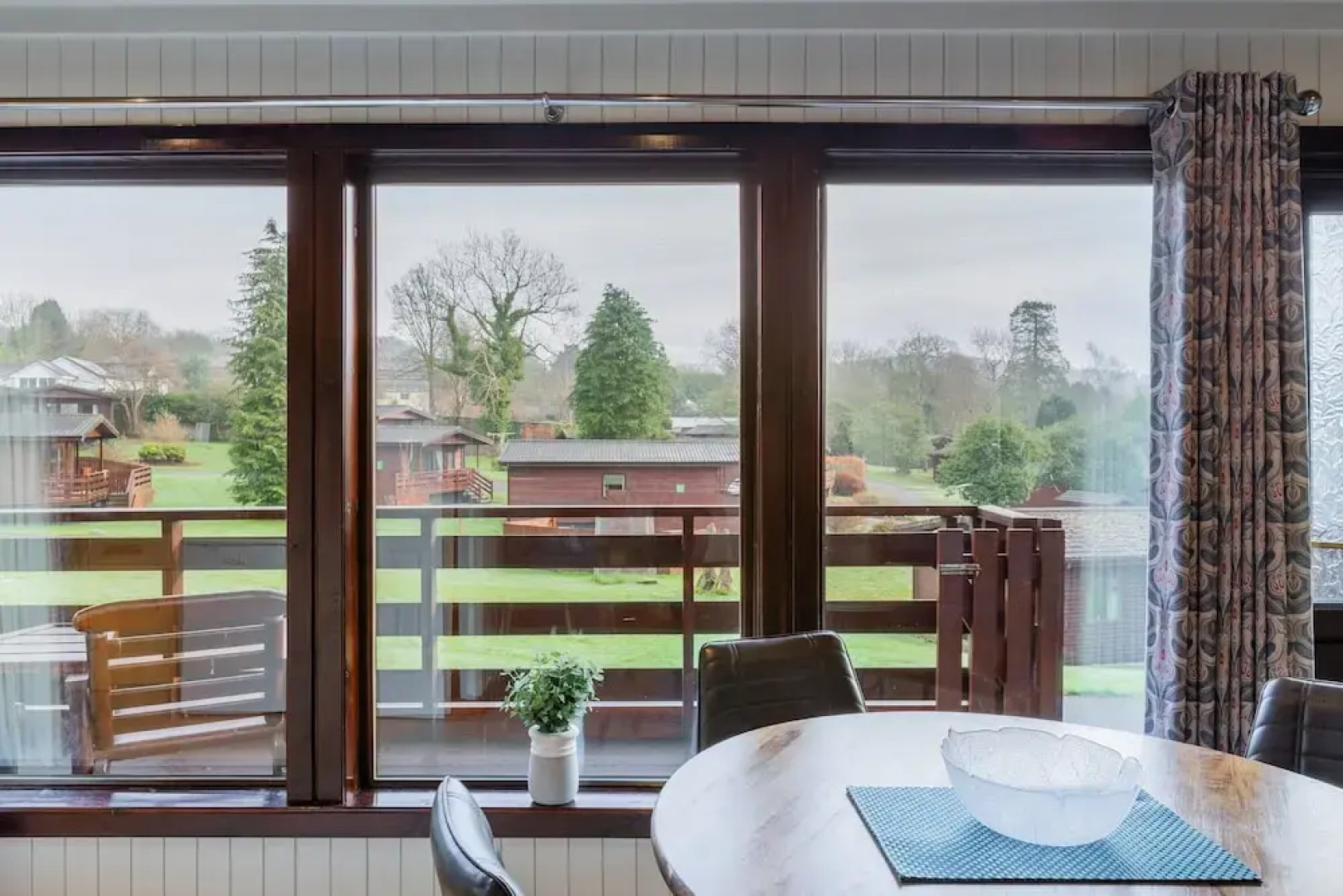 Birch 14 With Hot Tub, Newton Stewart