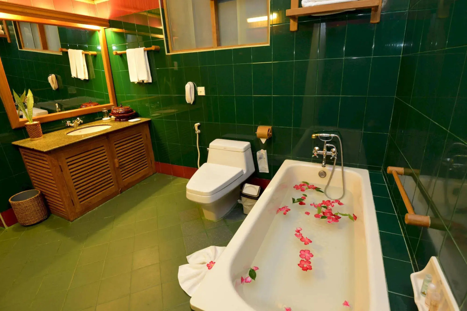 Bagan Thande Hotel (Old Bagan)