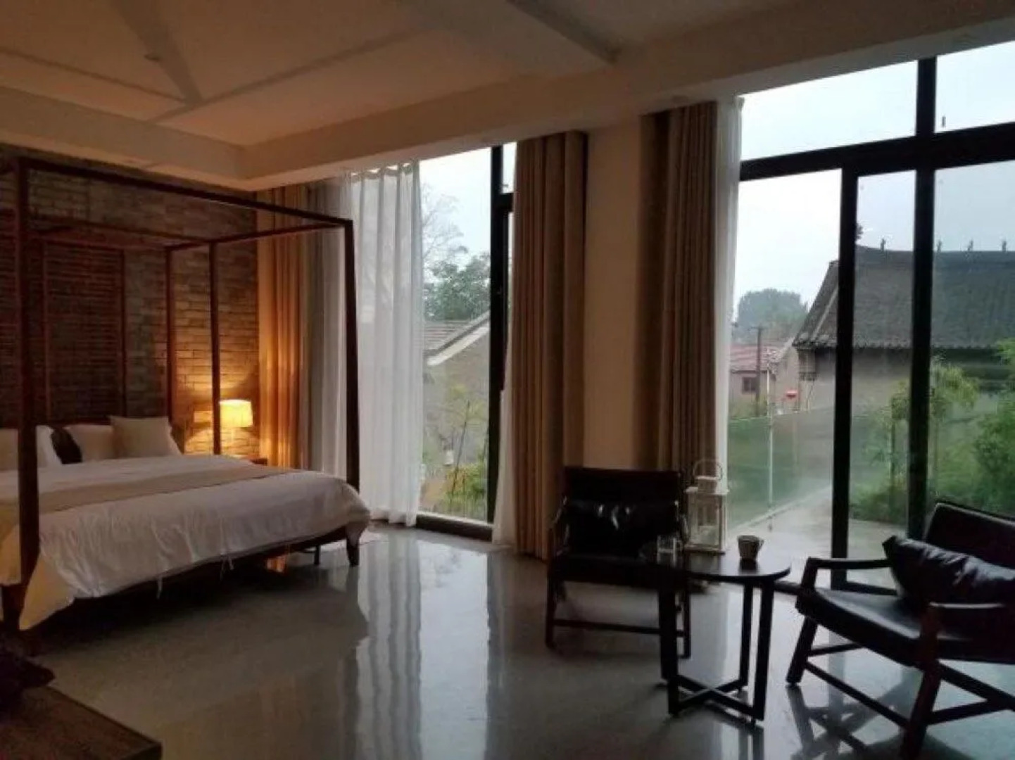 Yiming Shuju rural homestay in Jiaxian County