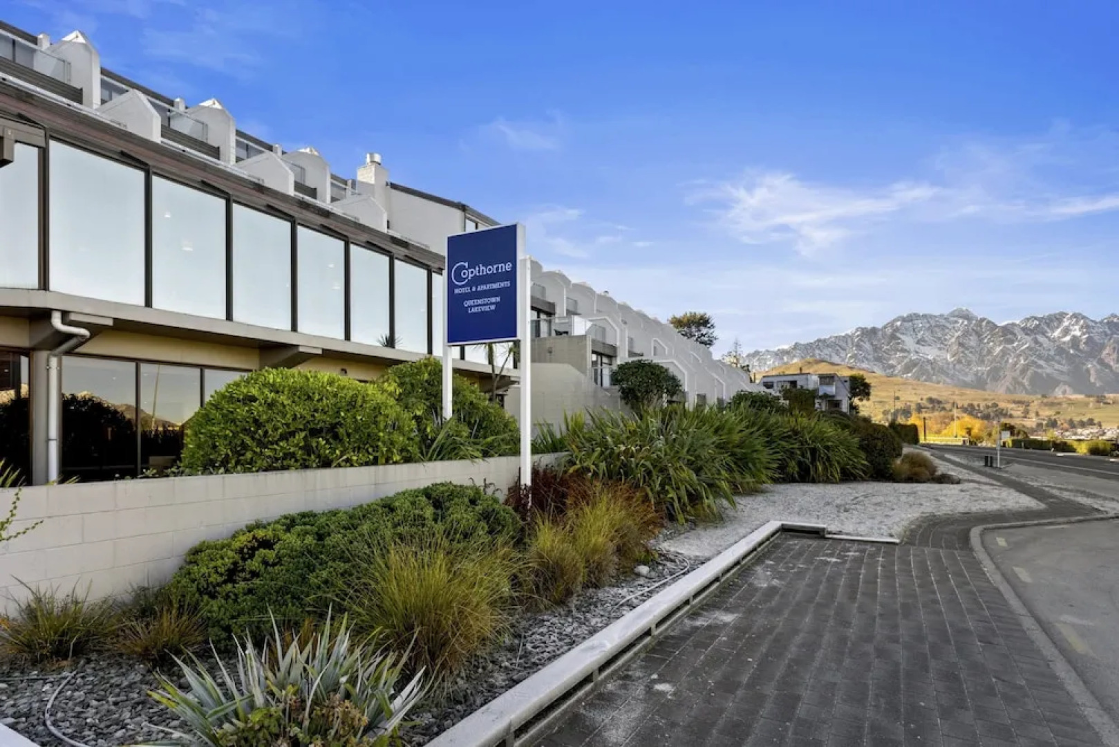 Copthorne Hotel & Apartments Queenstown Lakeview