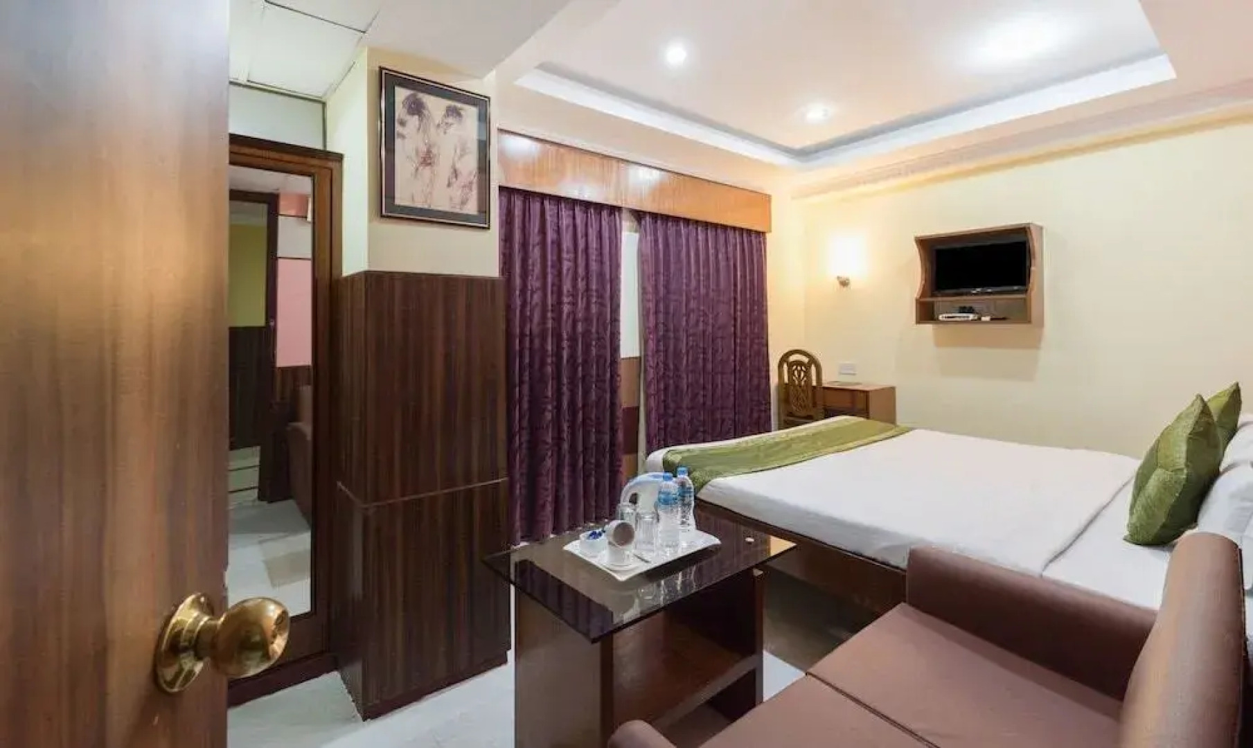 OYO 794 Hotel East Palace