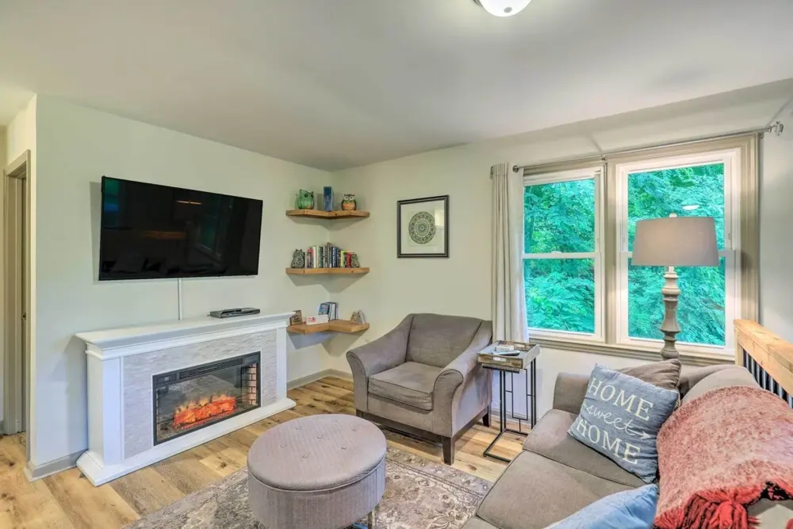 'serenity' Waynesville Home w/ Deck & Fire Pit!