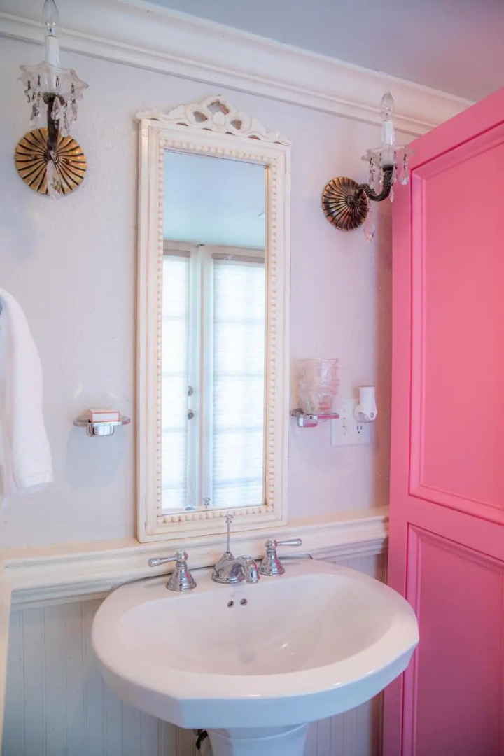 Justine Inn Savannah