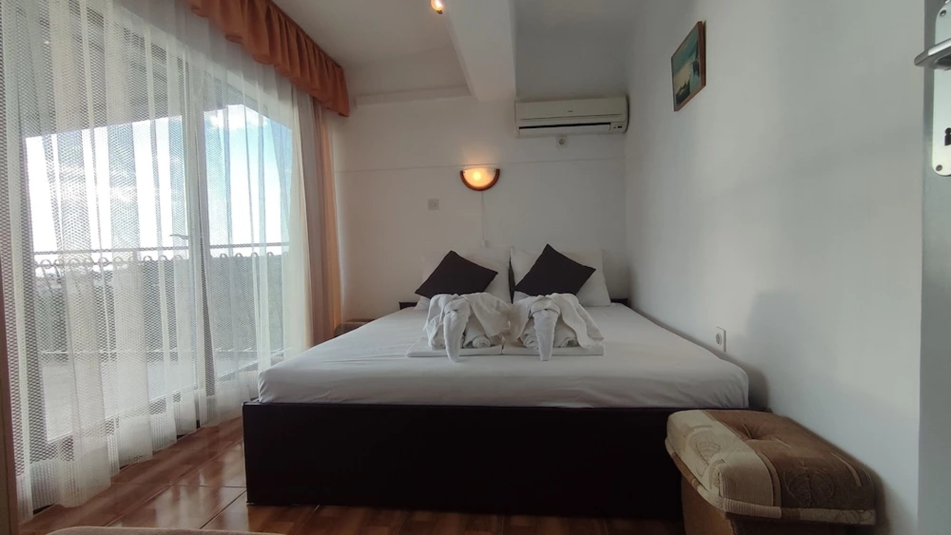 Villa Velin Apartments