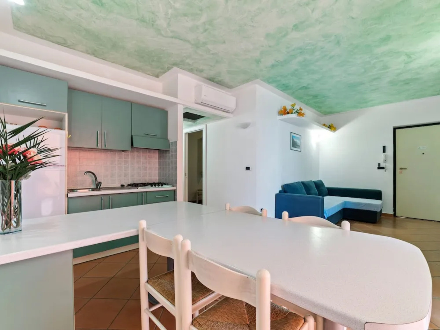 Pleasant Apartment in Villammare with Terrace