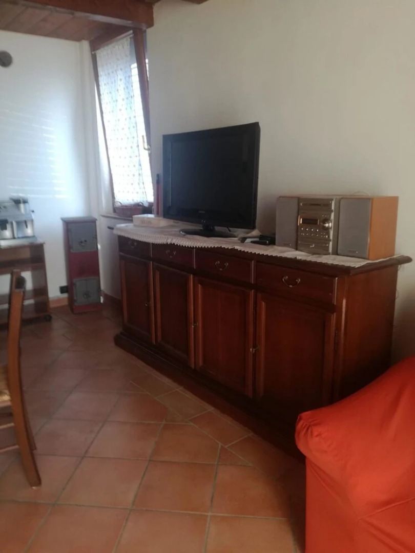 House With 2 Bedrooms in Tolentino, With Wonderful Mountain View, Furnished Garden and Wifi Near the Beach