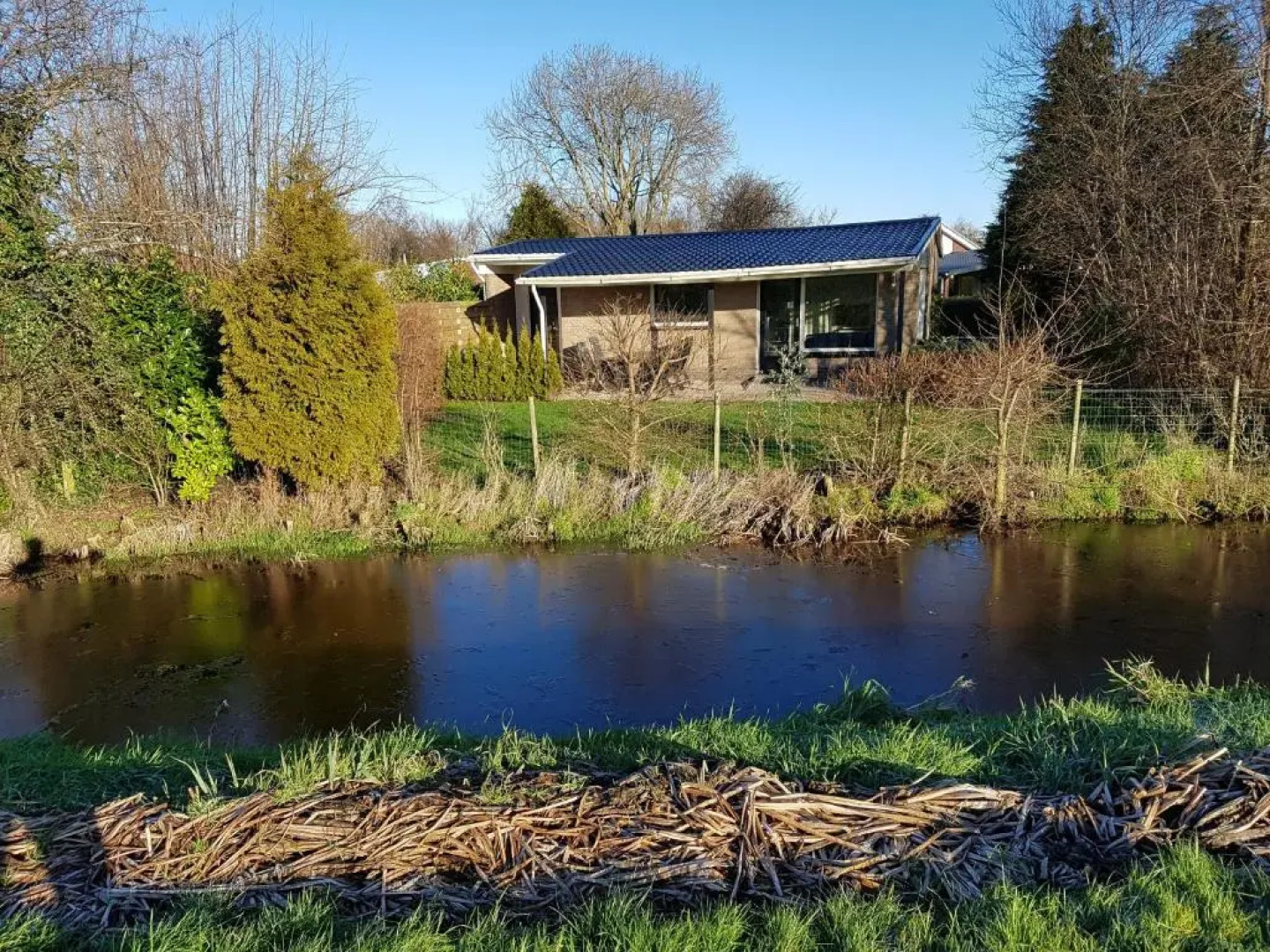 Beachbungalow aan IJsselmeer 39 26