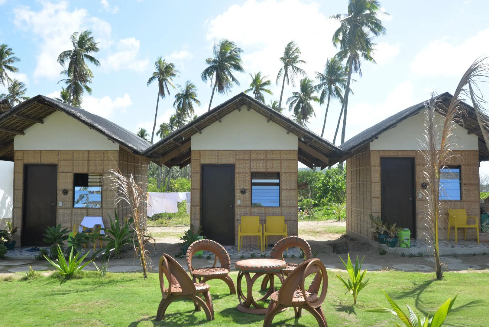 Footprints Beach Resort