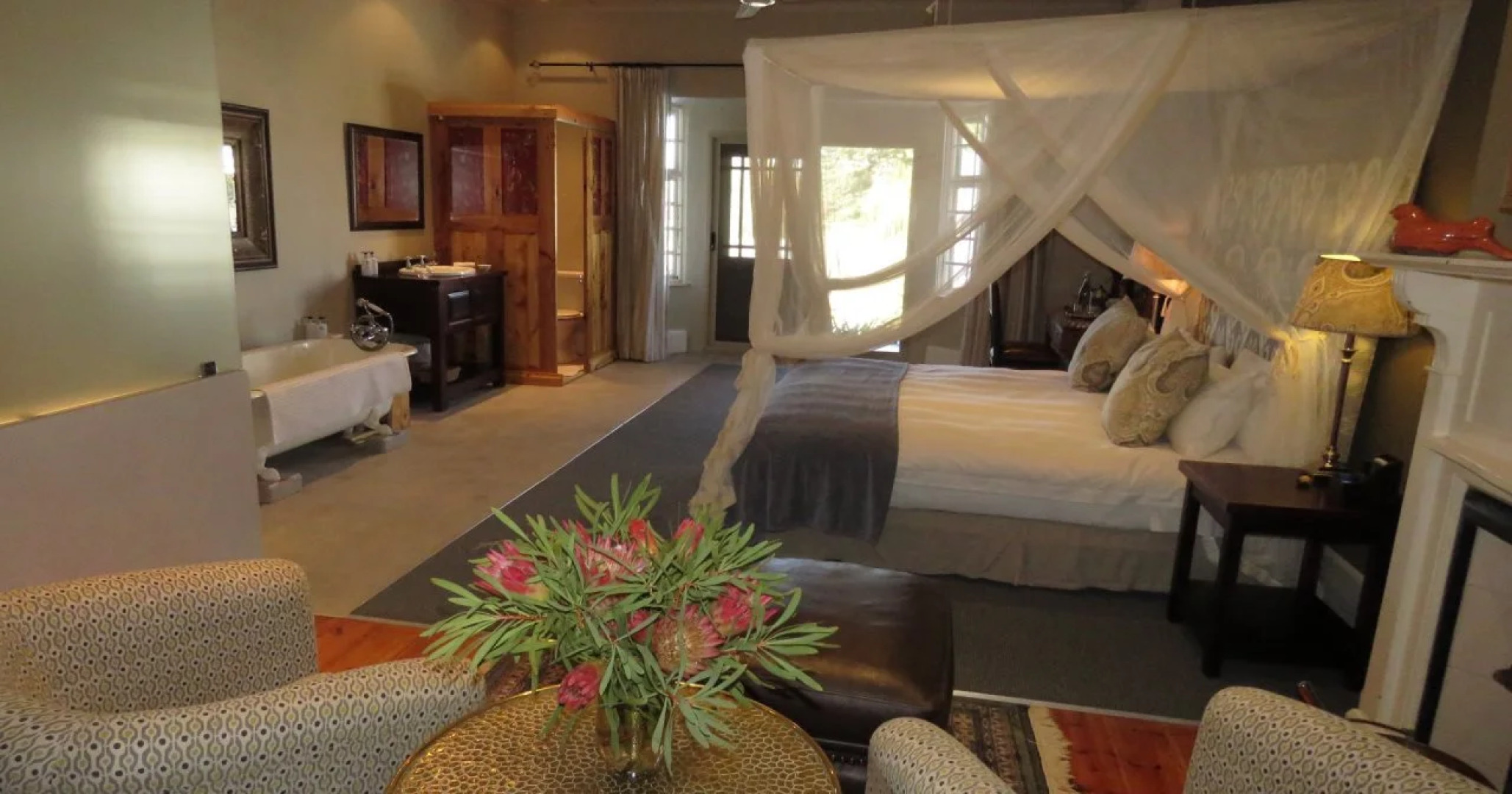 Broadlands Country House