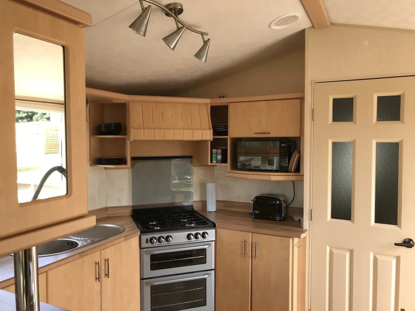 Three Lochs Holiday Caravan for Families & Couples