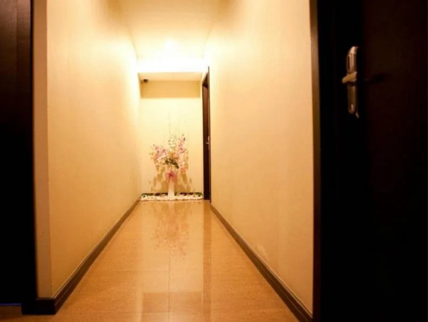 OYO 90375 Reggae Inn