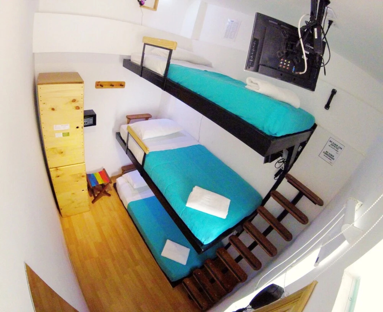 Hostal De La 57 - Hostel