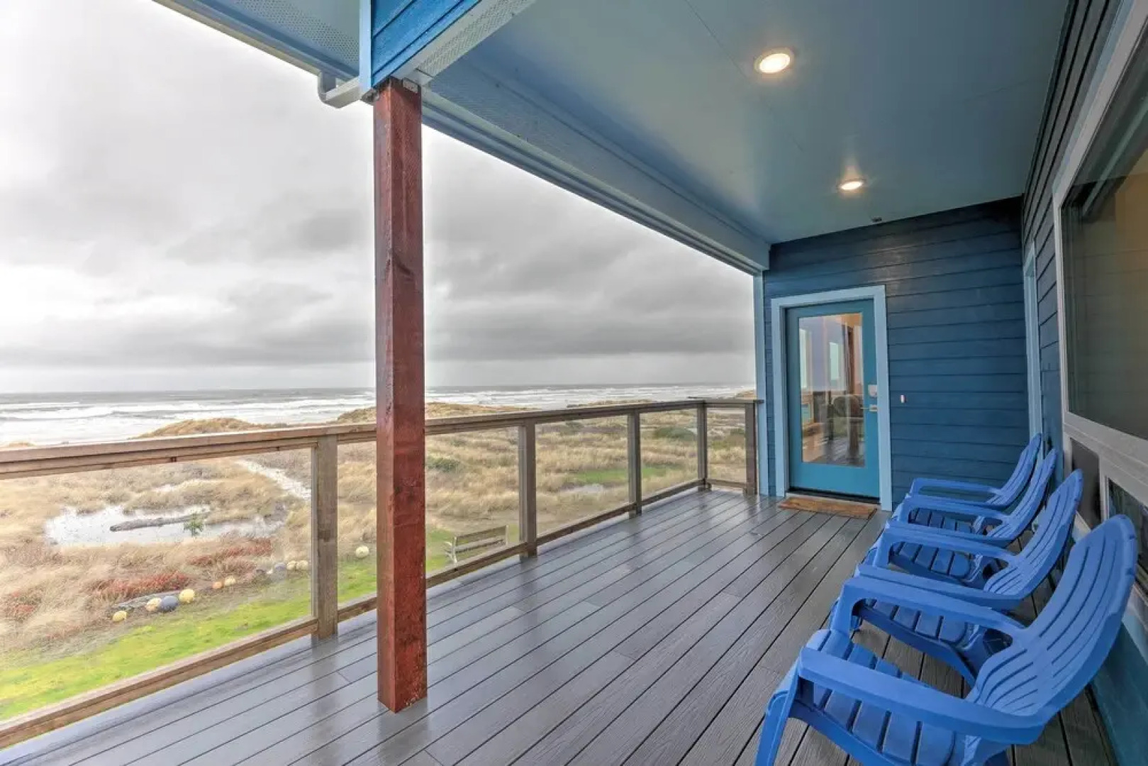Sanderling Sea Cottages, Unit 5 w/ Ocean Views!