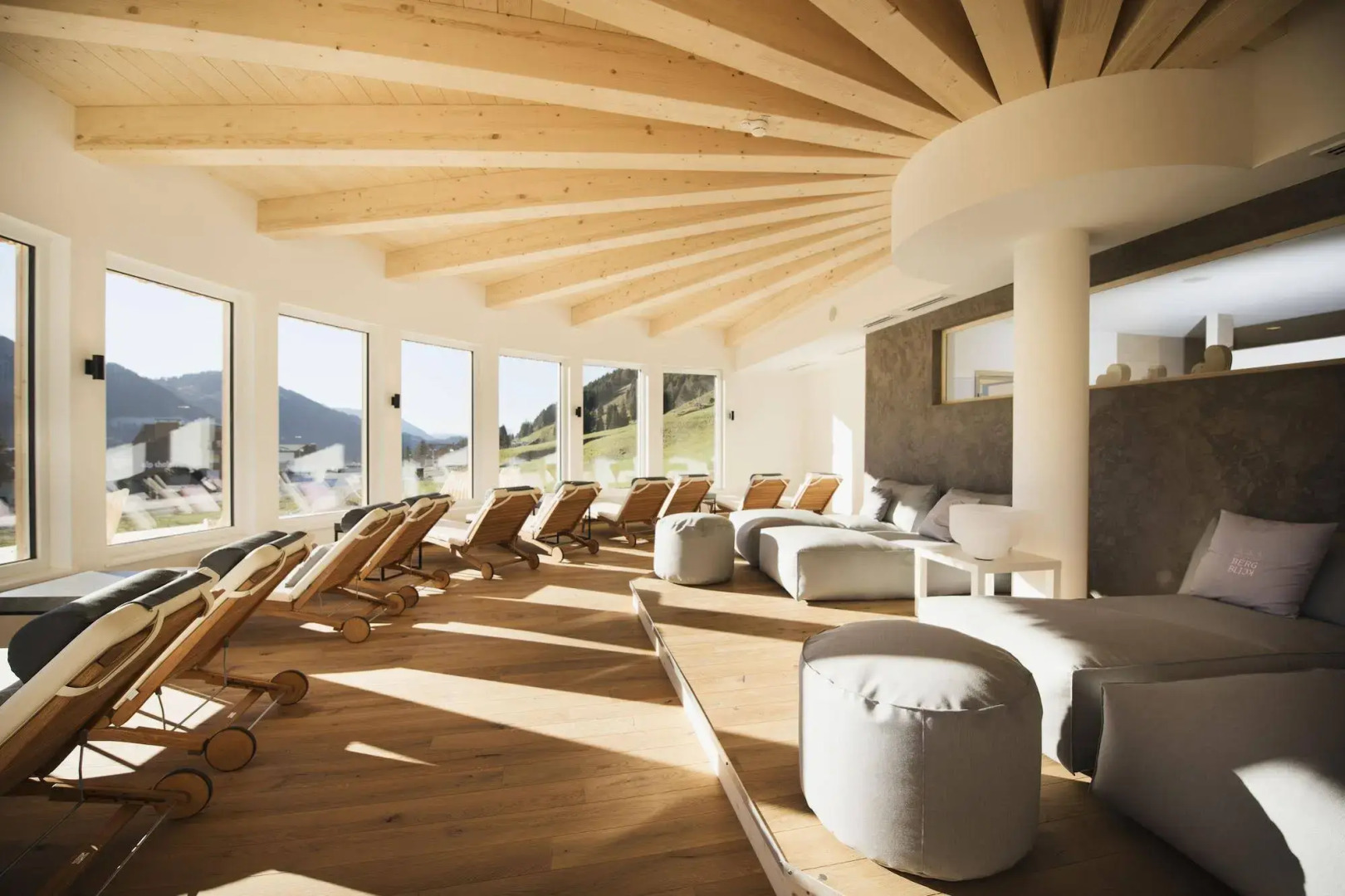 Torghele's Wald & Fluh