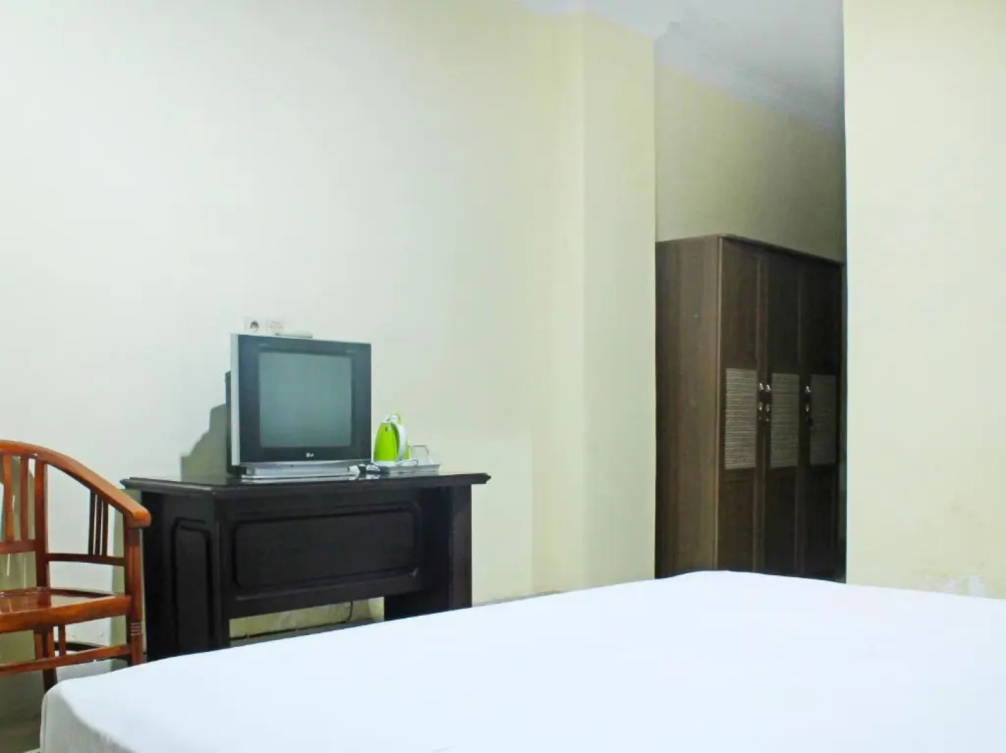 Collection O 91517 Hotel Gajah Mada Soe