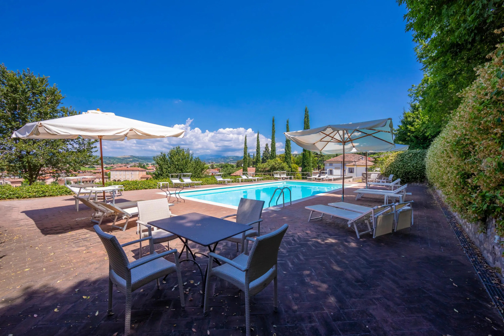 Villa Faccioli Bosso With Shared Pool