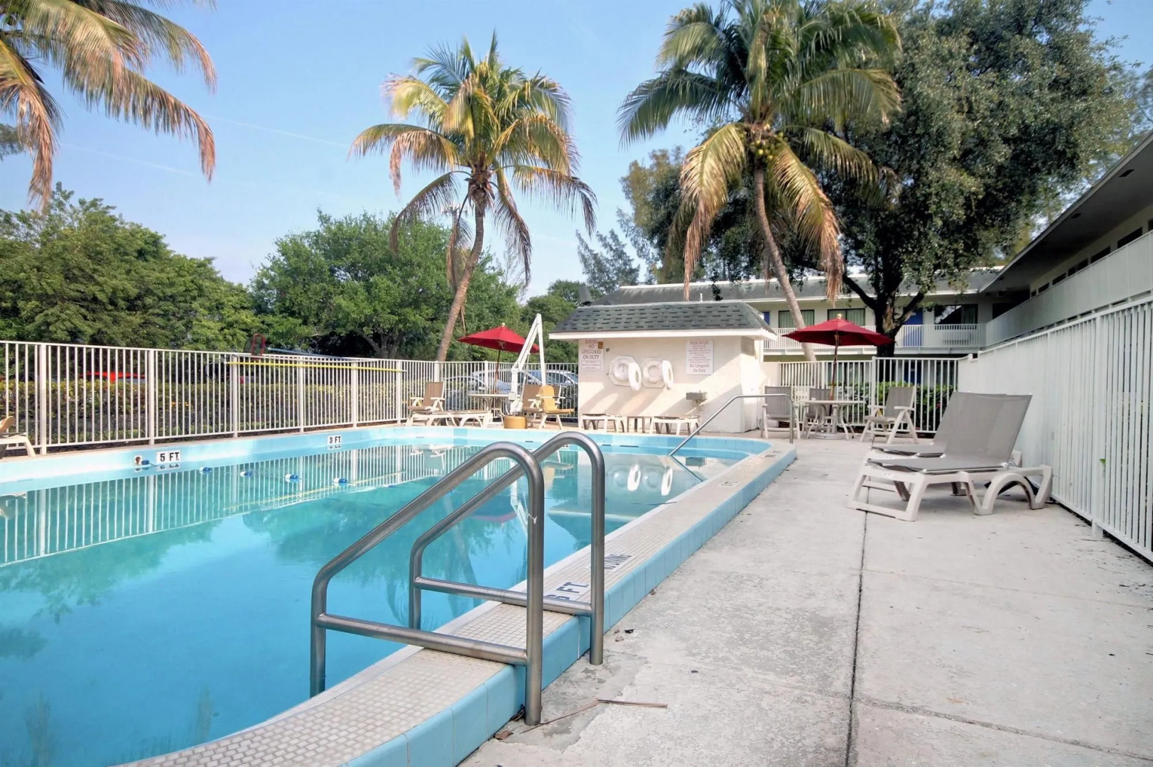 Motel 6 Pompano Beach