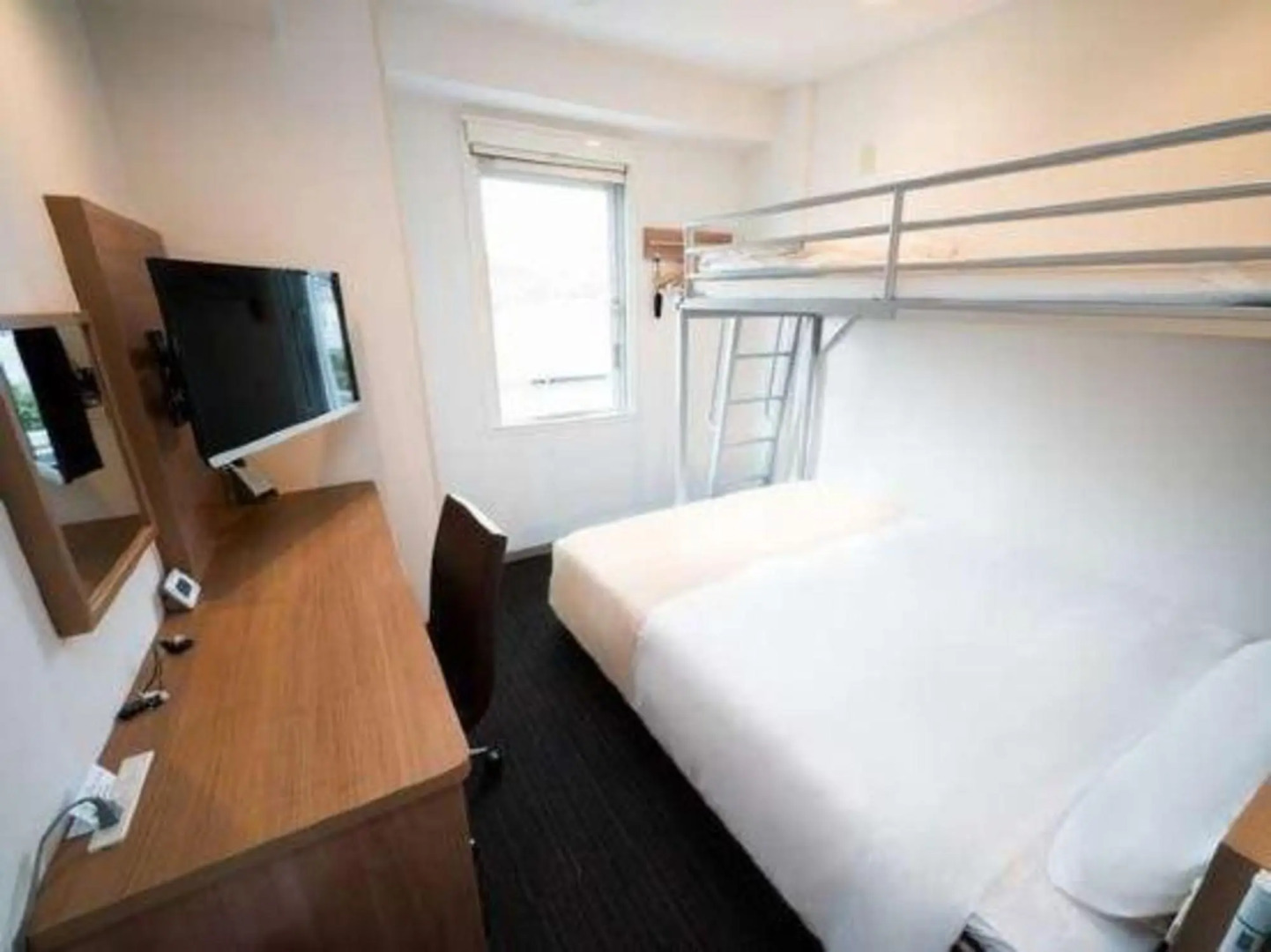 Super Hotel Gotsu-Ekimae