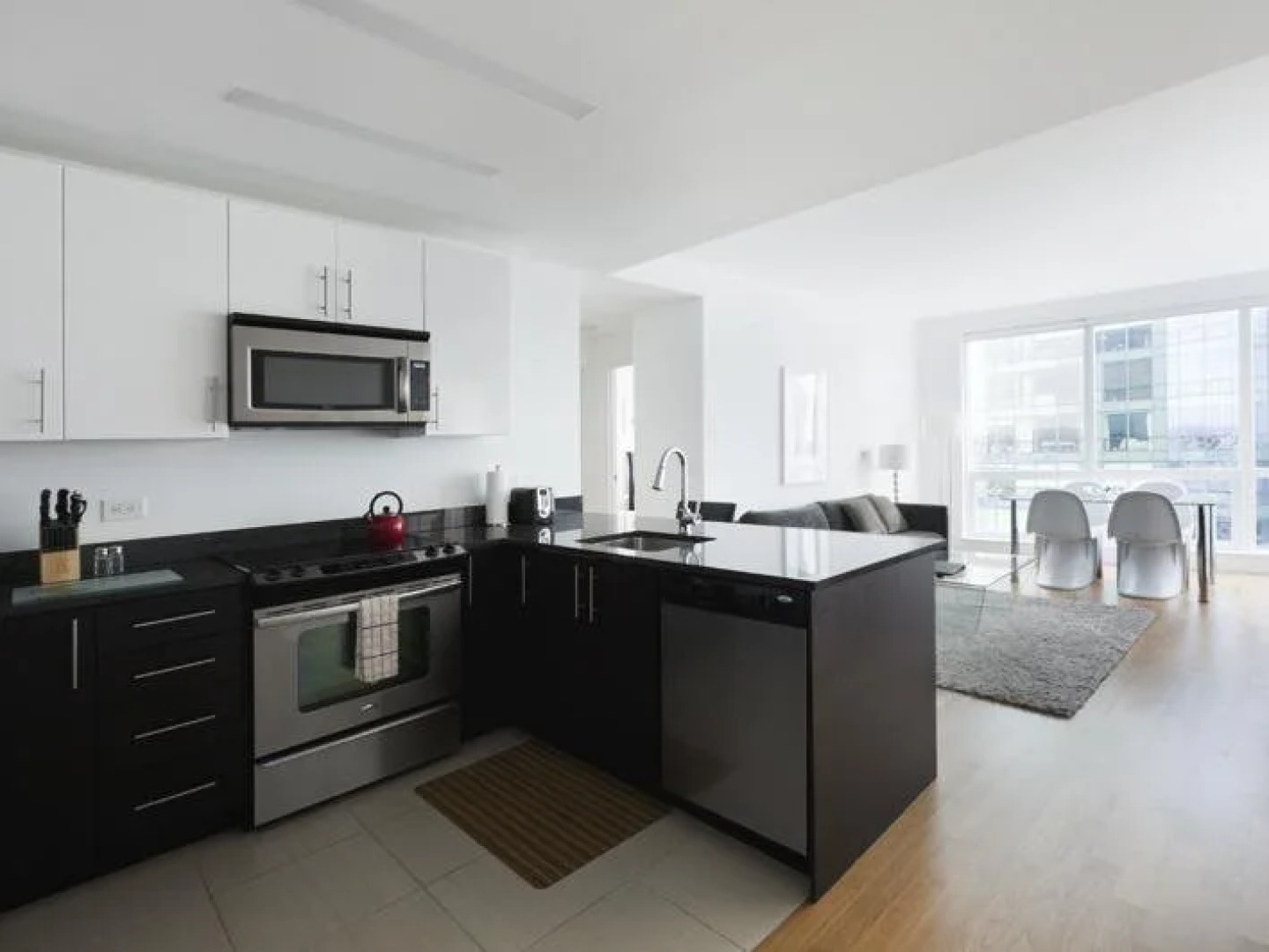 Global Luxury Suites at Greene