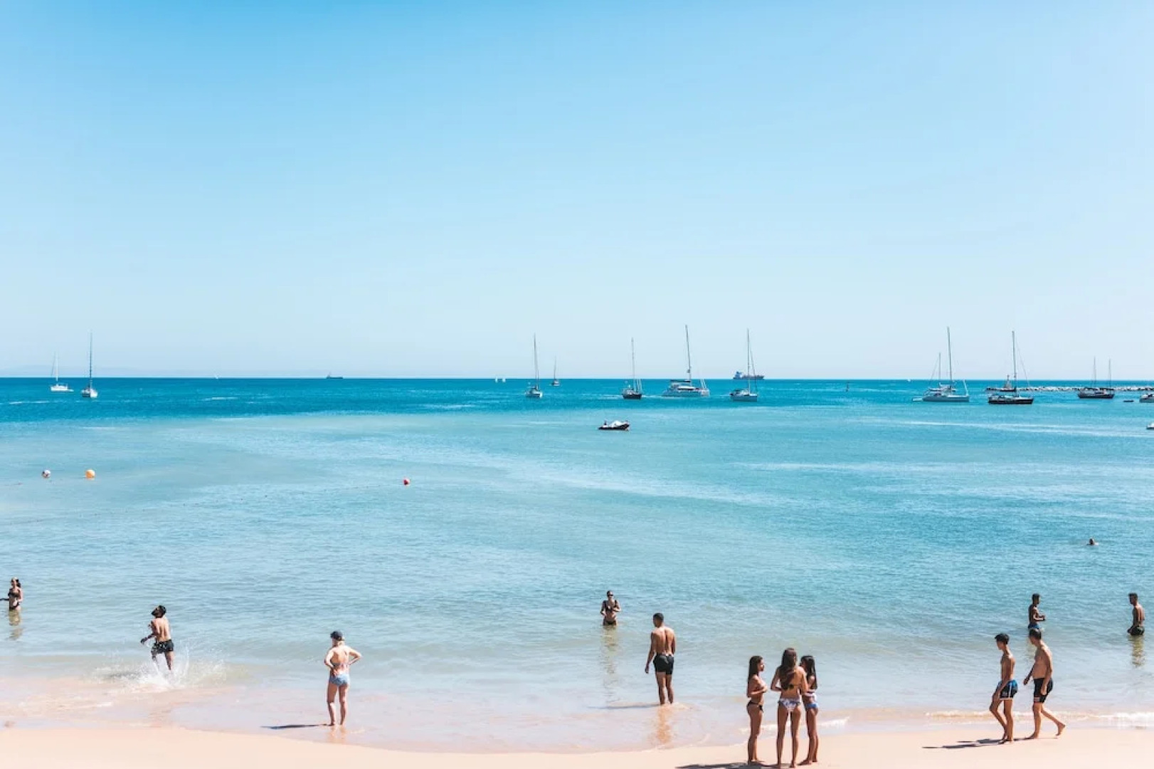 Cascais Estoril Apartment Near the Beach