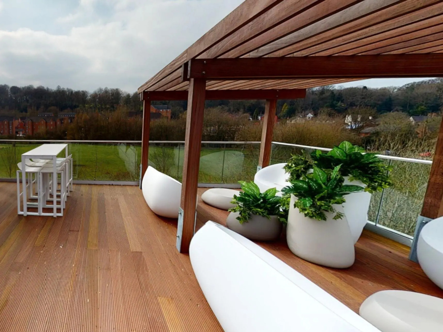 Gorgeous Studios - NEWCASTLE UNDER LYME