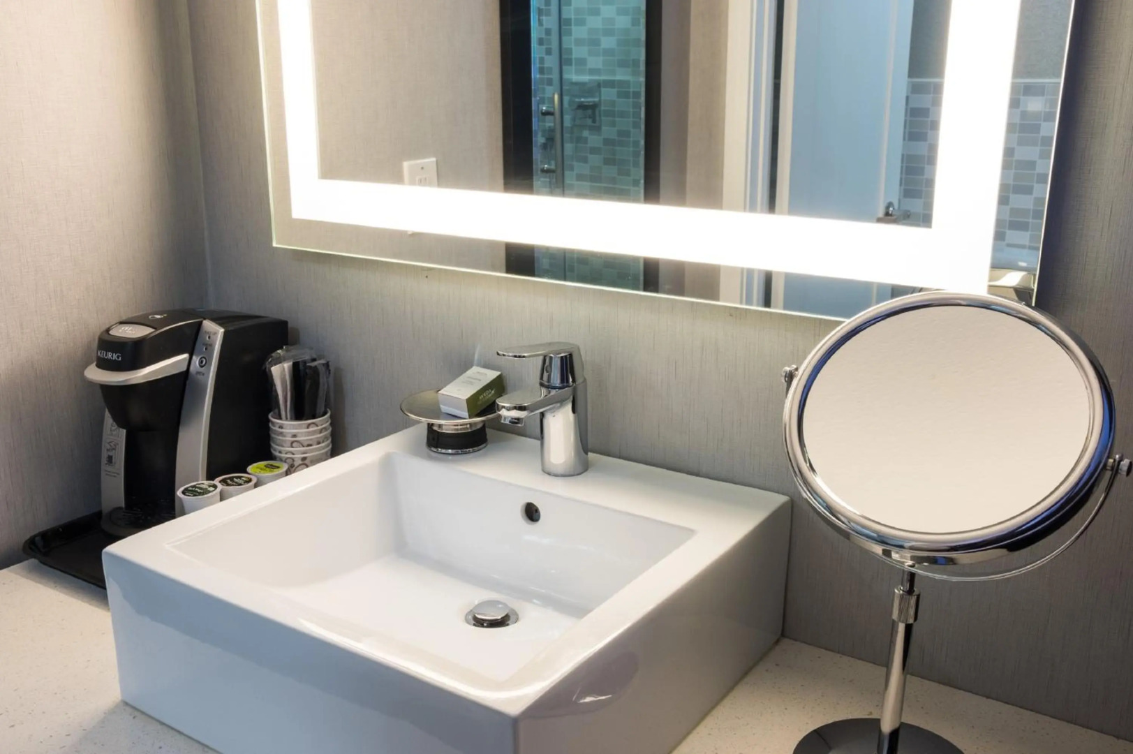 Hotel Indigo Napa Valley by IHG