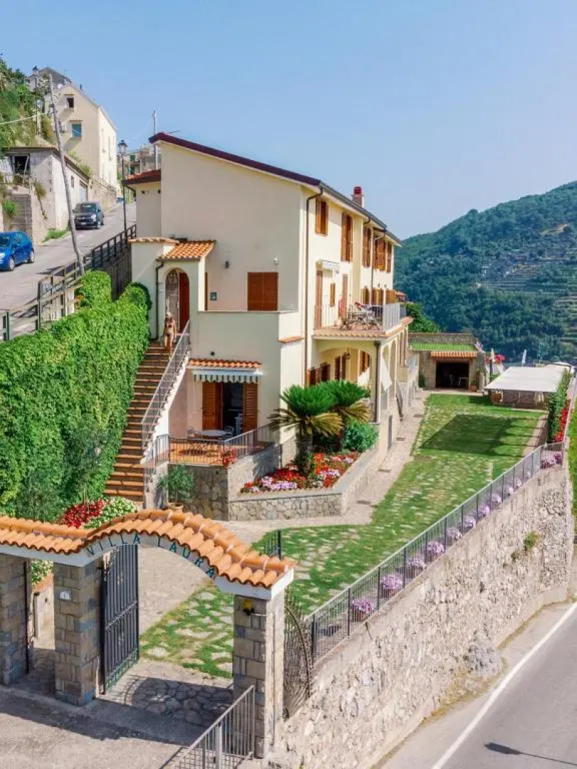 Appartamento Ilaria Sleeps 6 Pool con Wi-Fi