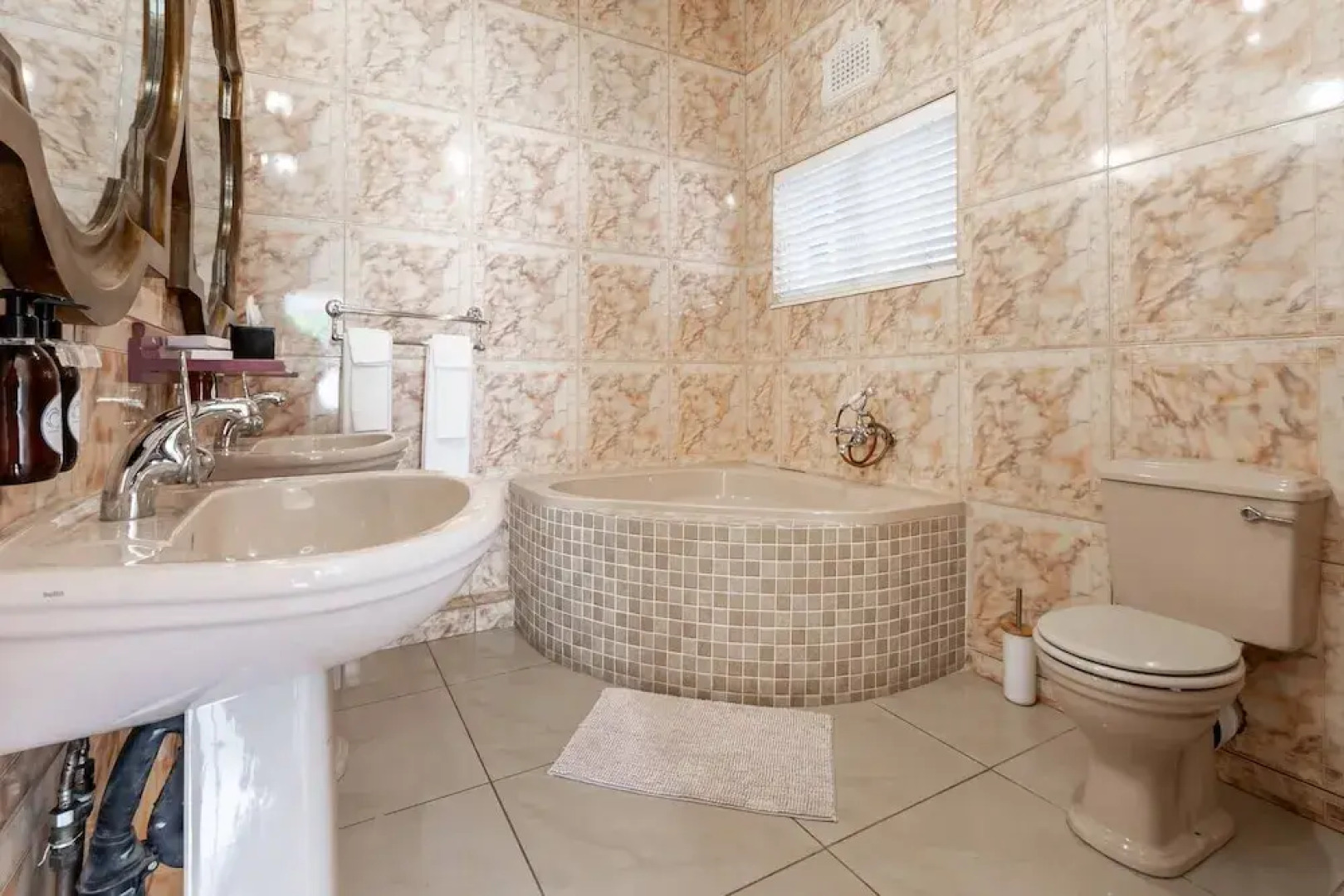 Olivers Bed and Breakfast