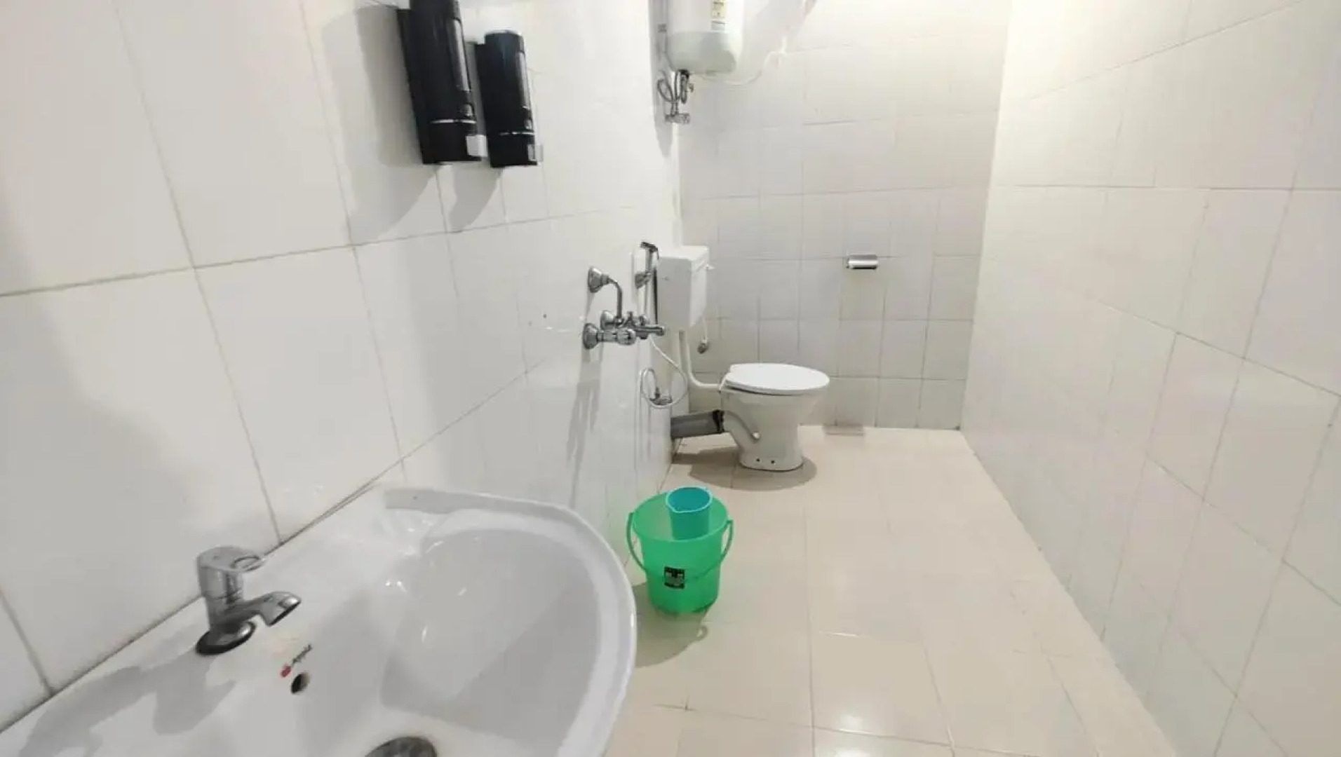 Eight Lucky Sign Homestay