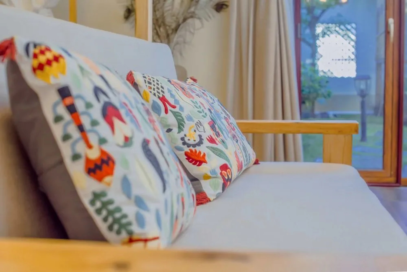 Loving Clouds Family Inn