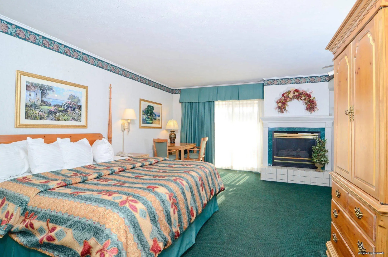 Best Western Pioneer Inn & Suites