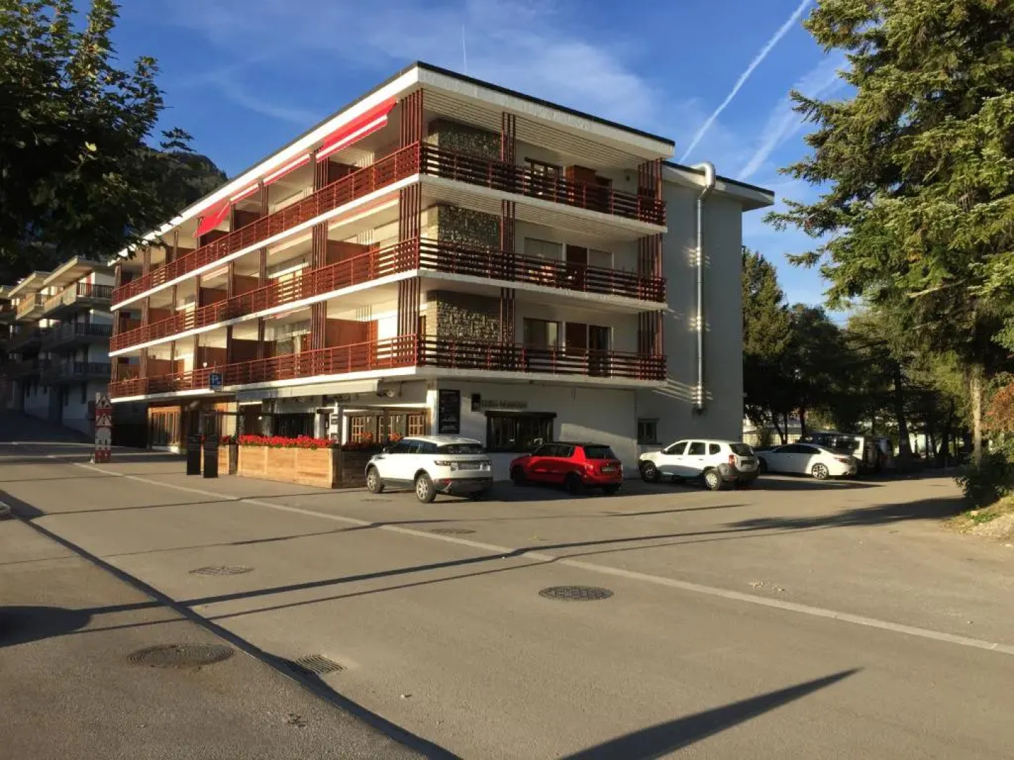 Apartment "So Sweet Zerland"