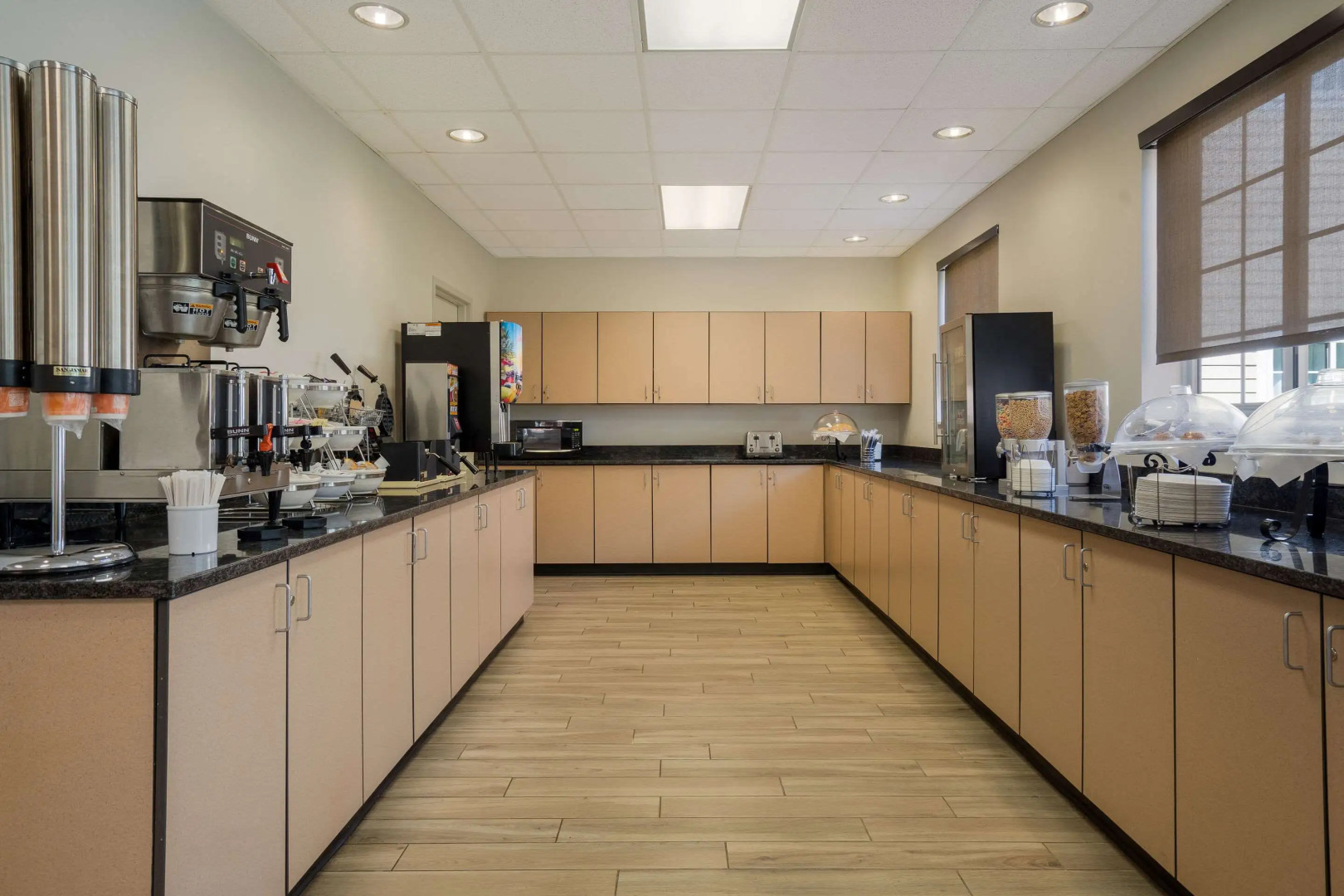 MainStay Suites Wilmington - University Area