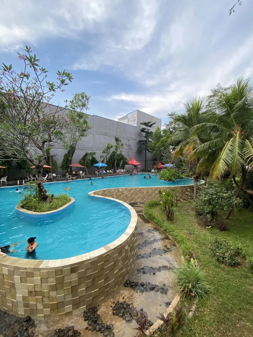 Ispi Hotel Cikarang Festival