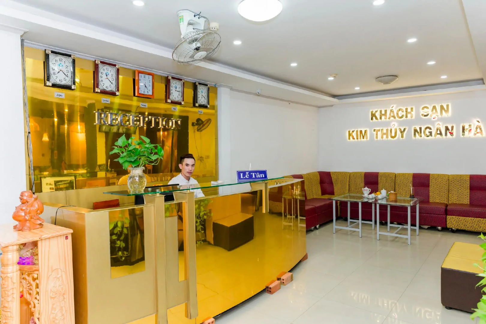 Kim Thuy Ngan Ha hotel