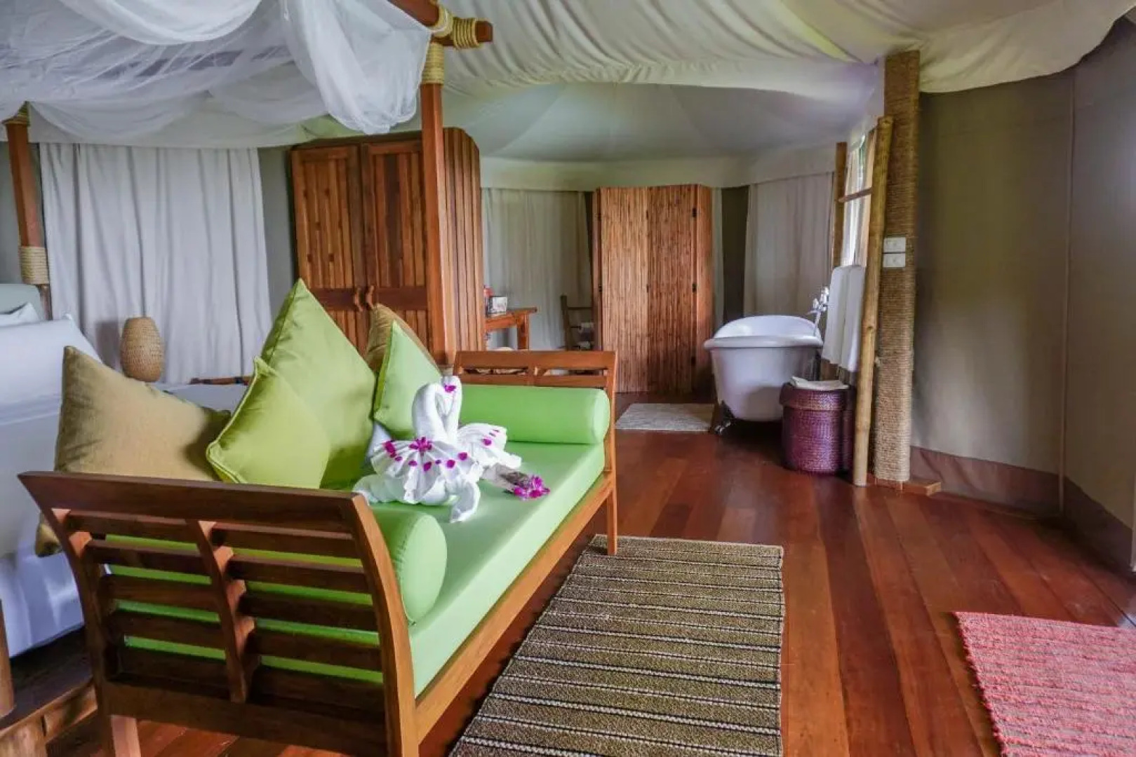 9 Hornbills Tented Camp