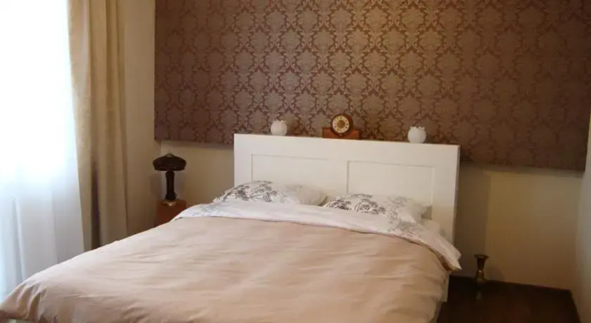 Elegant Romantic Apartment