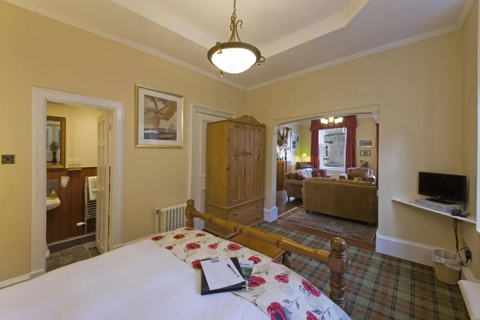 Knap Guest House